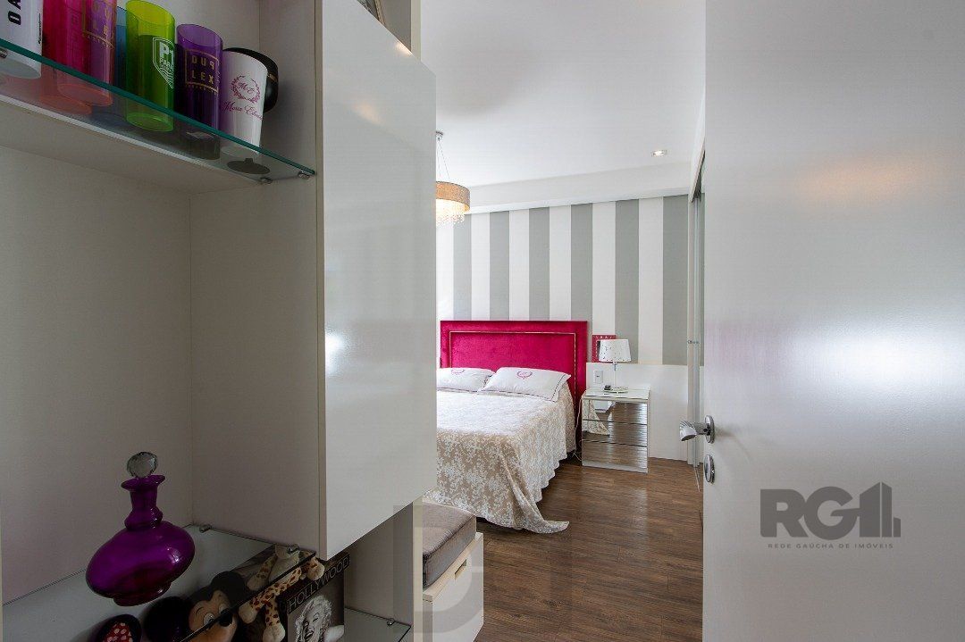 Casa no Condomínio Las Rocas, vista para o Guaíba, com 5 suítes — foto 51