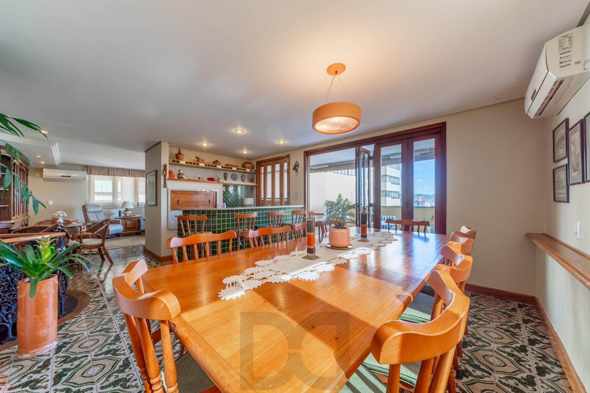 Cobertura com 206m², 3 dorm, Petrópolis e 2 vagas — foto 12