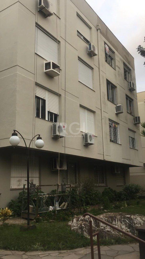 Apartamento para Venda - 75.78m², 2 dormitórios, 1 vaga - Tristeza — foto 1