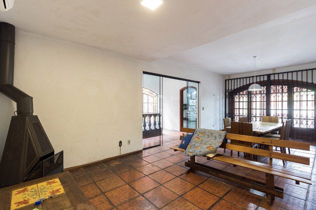 Casa para Venda - 430m², 4 dormitórios, sendo 1 suites, 5 vagas - Cristal — foto 13