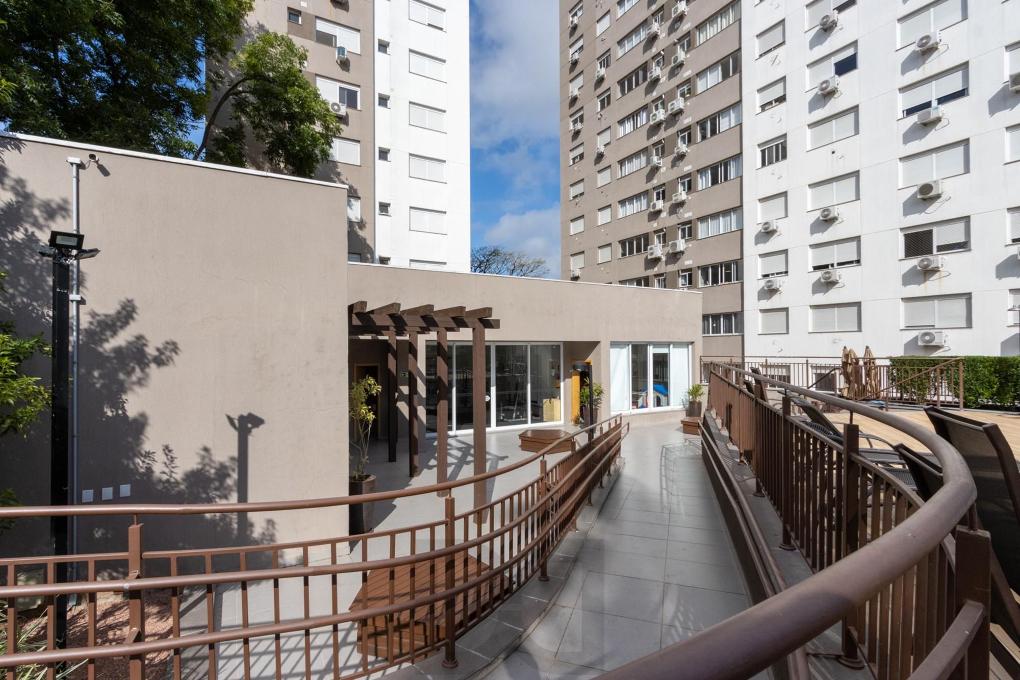 APARTAMENTO Á VENDA NO BAIRRO TERESÓPOLIS - 03 QUARTOS SENDO 01 SUITE - 01 VAGA — foto 39