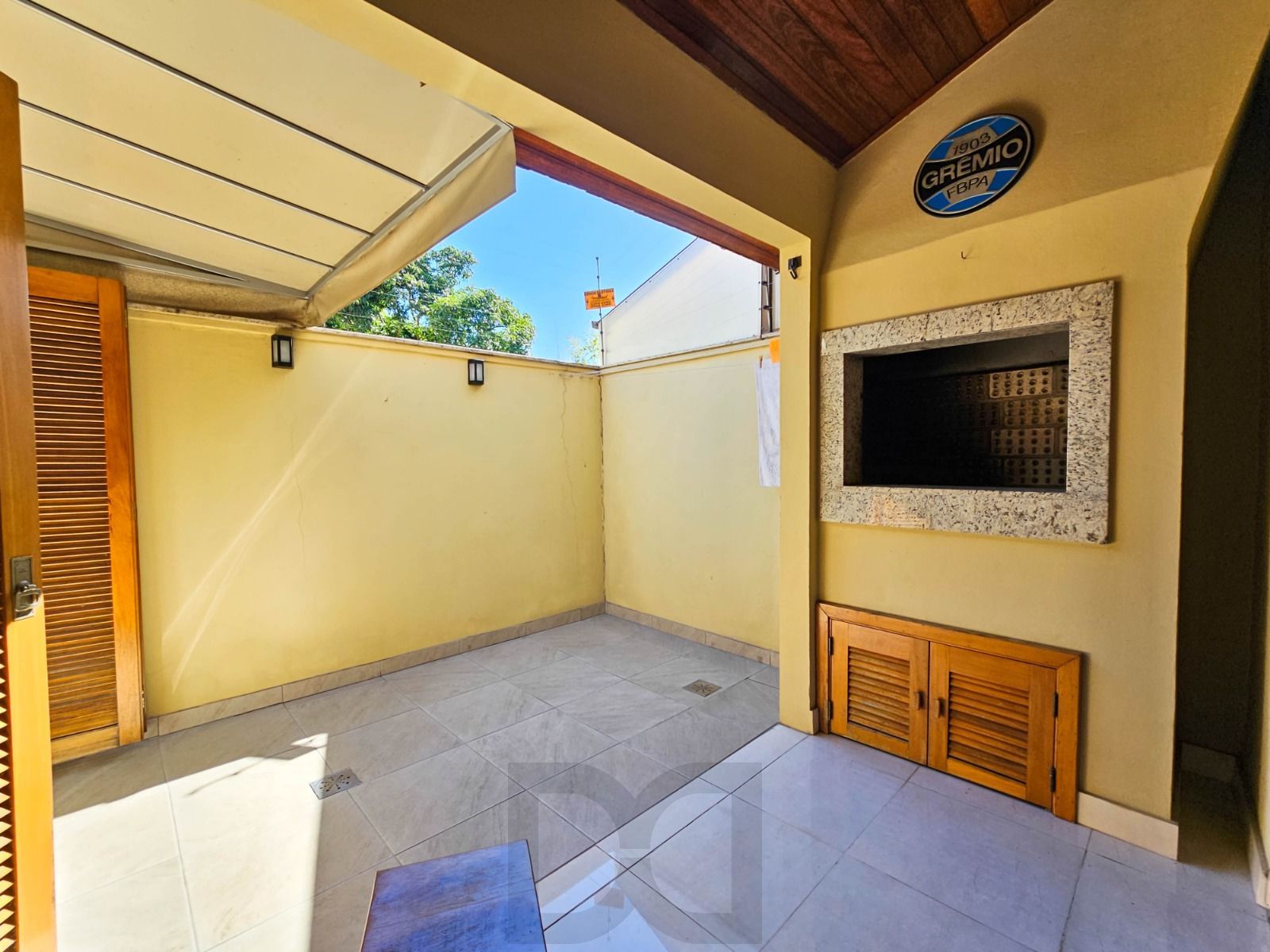 Casa 3 dormitórios I Suíte I Lareira - Bairro Tristeza — foto 17