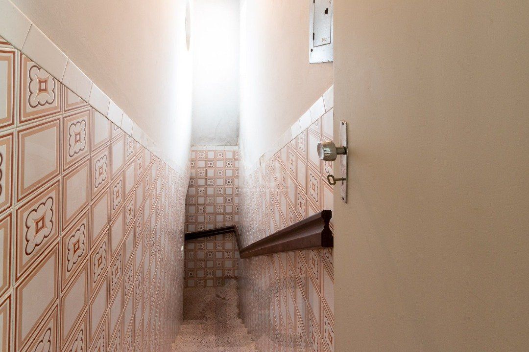 Casa para Venda - 280m², 4 dormitórios, sendo 1 suites, 3 vagas - Vila Assunção — foto 15