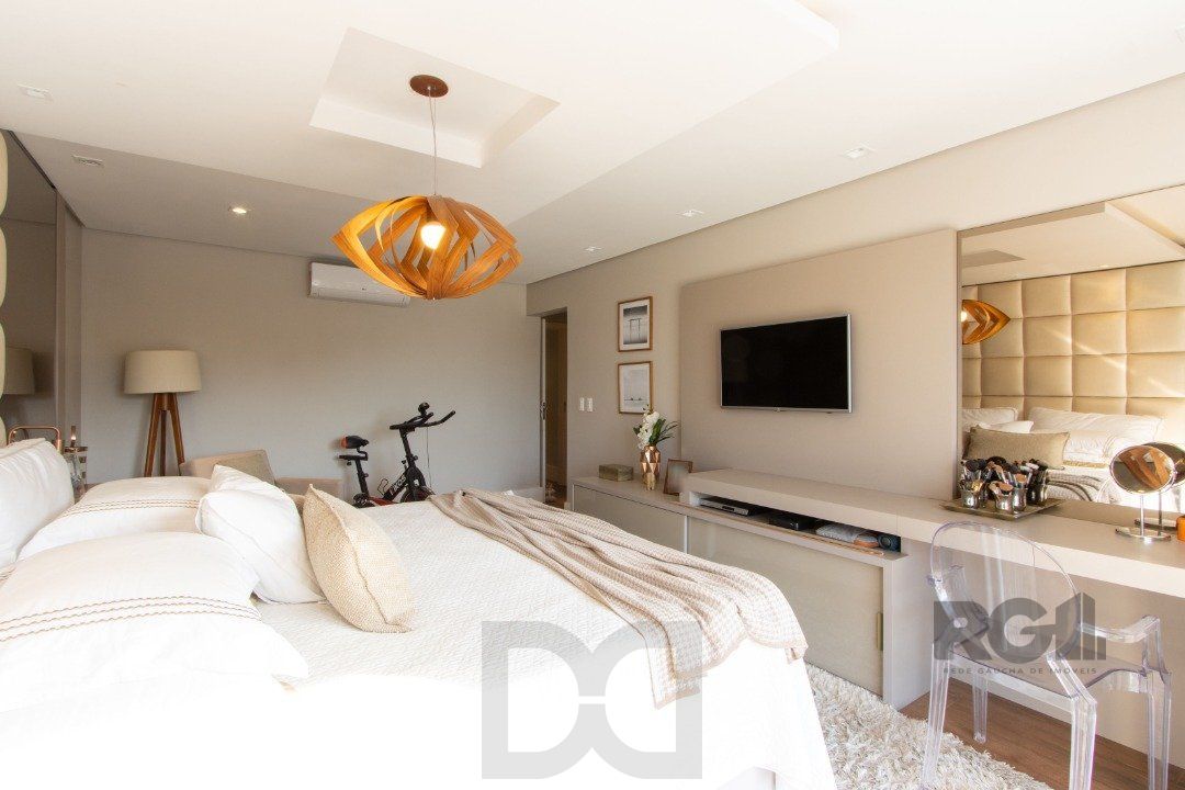 Espetacular 2 Casa Residencial de 5 Quartos e Piscina em Porto Alegre — foto 21
