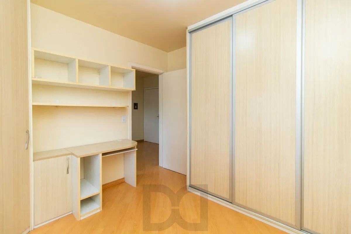Apartamento 1 dormitório reformado e com planejados 1 banheiro. — foto 4