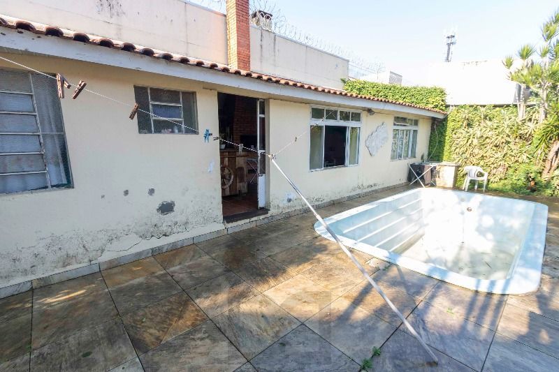 Casa para Venda - 420m², 5 dormitórios, sendo 2 suites, 6 vagas - Nonoai — foto 45