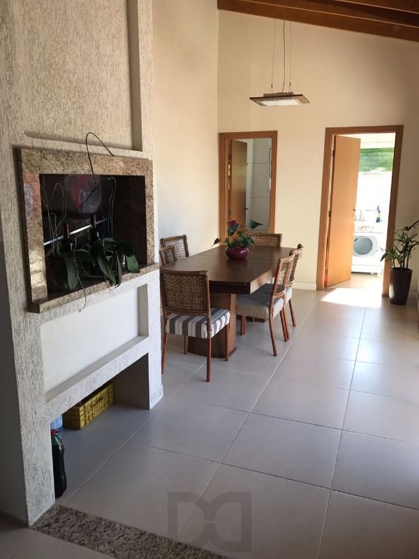 Casa para Venda - 160m², 3 dormitórios, sendo 1 suites, 3 vagas - Tristeza — foto 4
