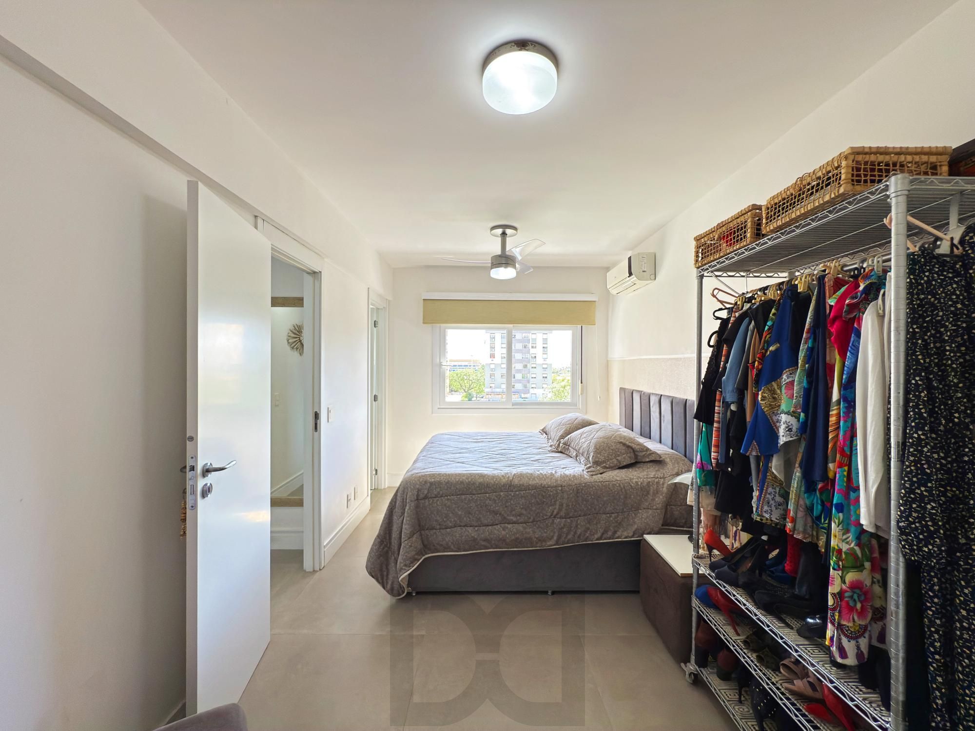 Apartamento 03 Suítes bairro Cristal, 88,97m² de área privativa, semimobiliada e 02 vagas de garagens cobertas. — foto 22