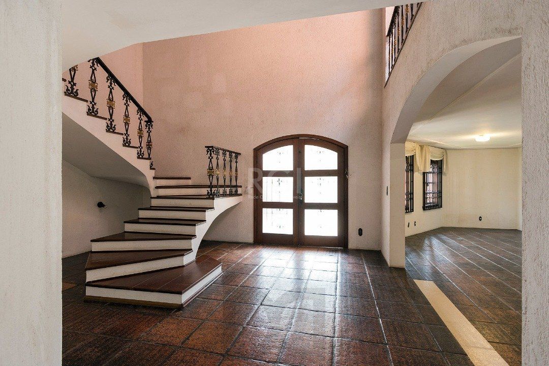 Casa para Venda - 430m², 4 dormitórios, sendo 1 suites, 5 vagas - Cristal — foto 7