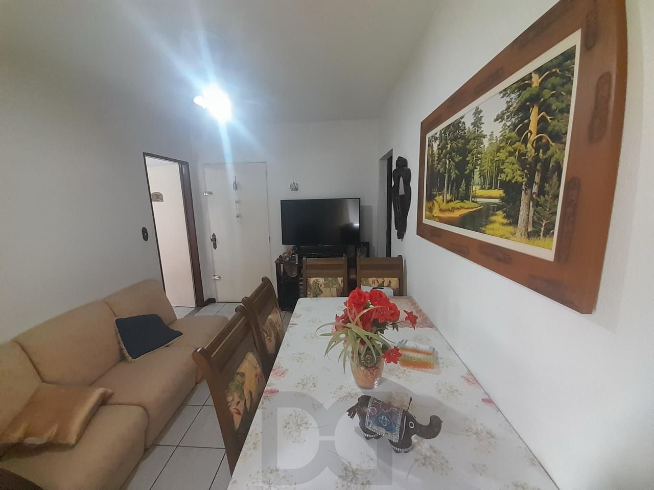 APARTAMENTO REFORMADO, 2 QUARTOS, VAGA ROTATIVA, BAIRRO CAVALHADA — foto 3
