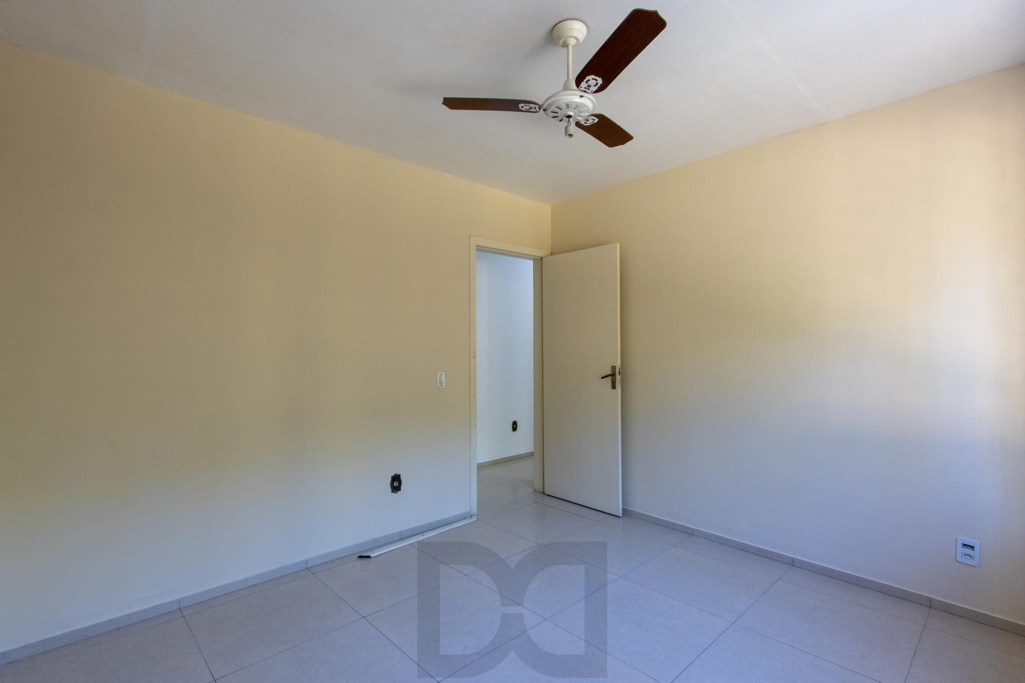 Casa para Venda - 231.72m², 4 dormitórios, sendo 1 suites, 3 vagas - Tristeza — foto 26