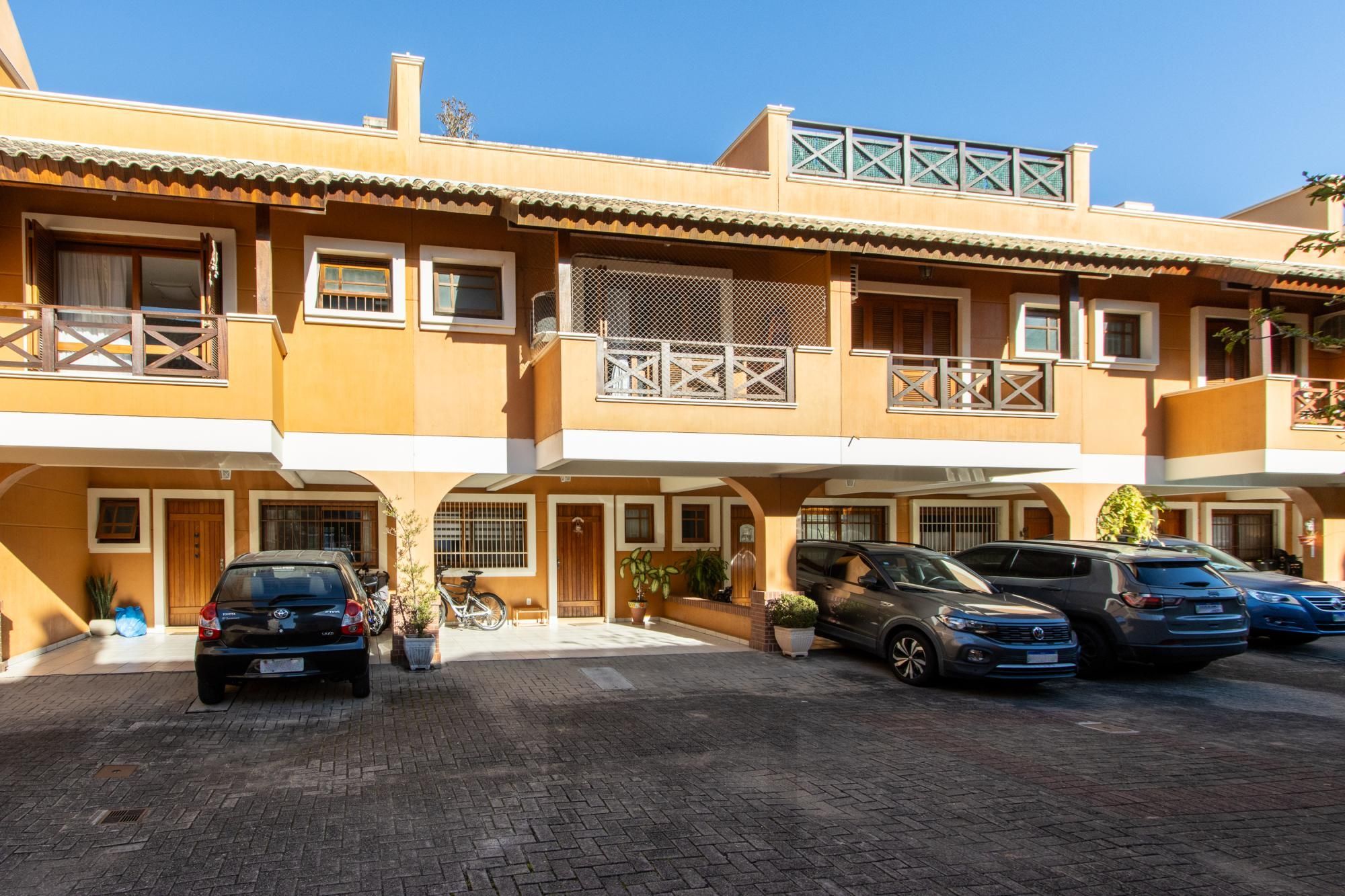 Casa em condominio, 3 dorm I sendo 1 suíte I 2 vagas - bairro Tristeza — foto 2