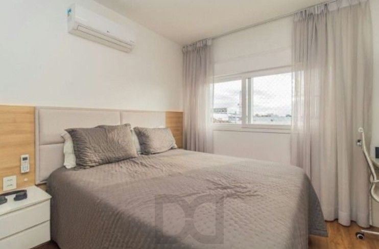 Apartamento  2 dormitórios I 1 suíte I Vaga I bairro Navegantes — foto 13
