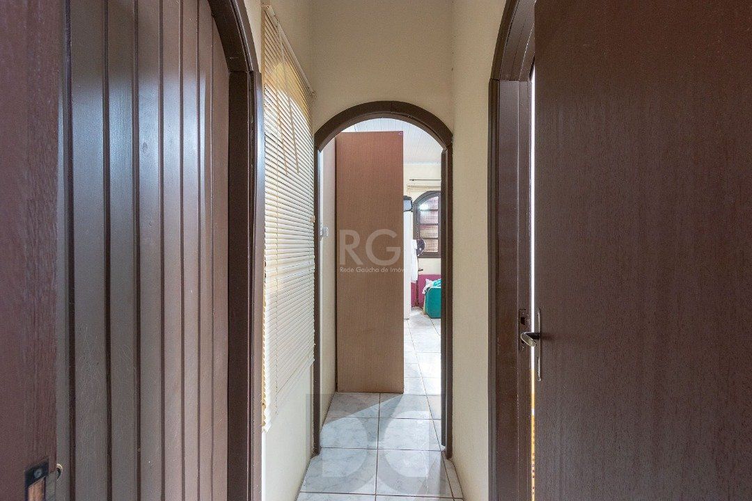 Casa para Venda - 380m², 3 dormitórios, sendo 1 suites, 3 vagas - Tristeza — foto 21