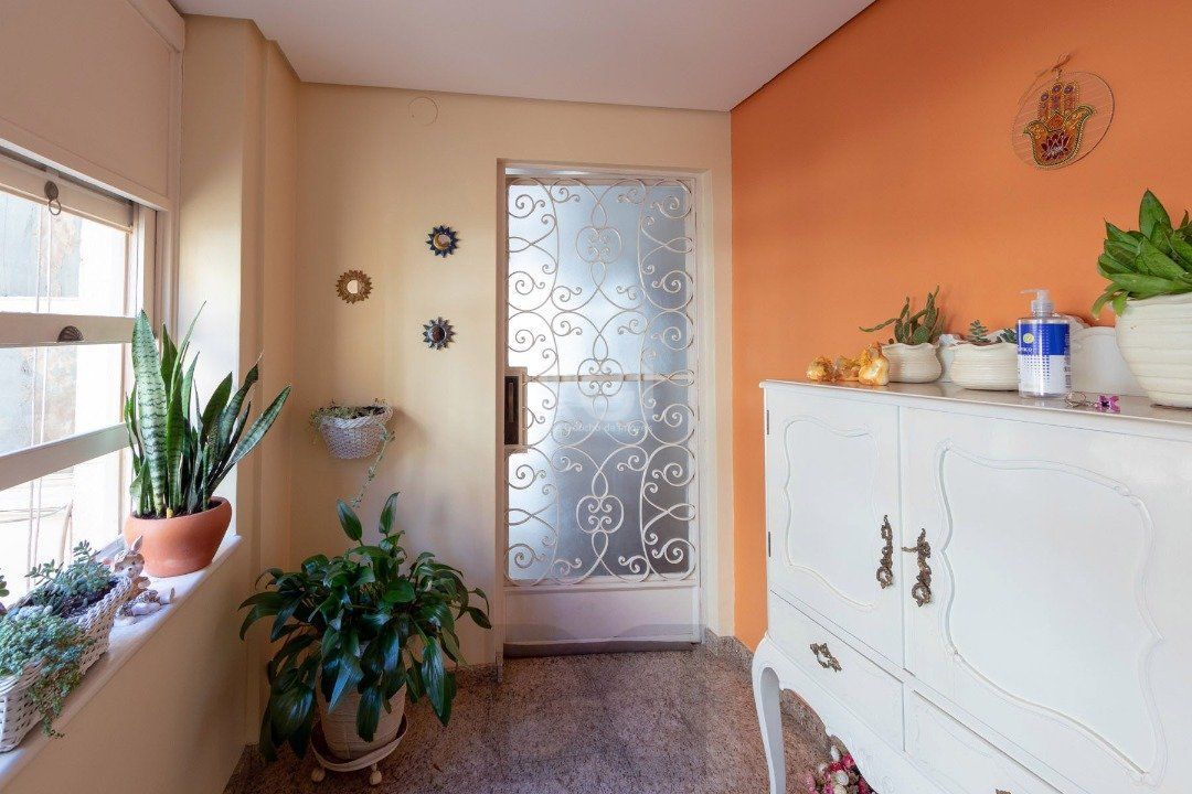 Apartamento para Venda - 160m², 3 dormitórios, sendo 1 suites, 2 vagas - Centro Histórico — foto 2