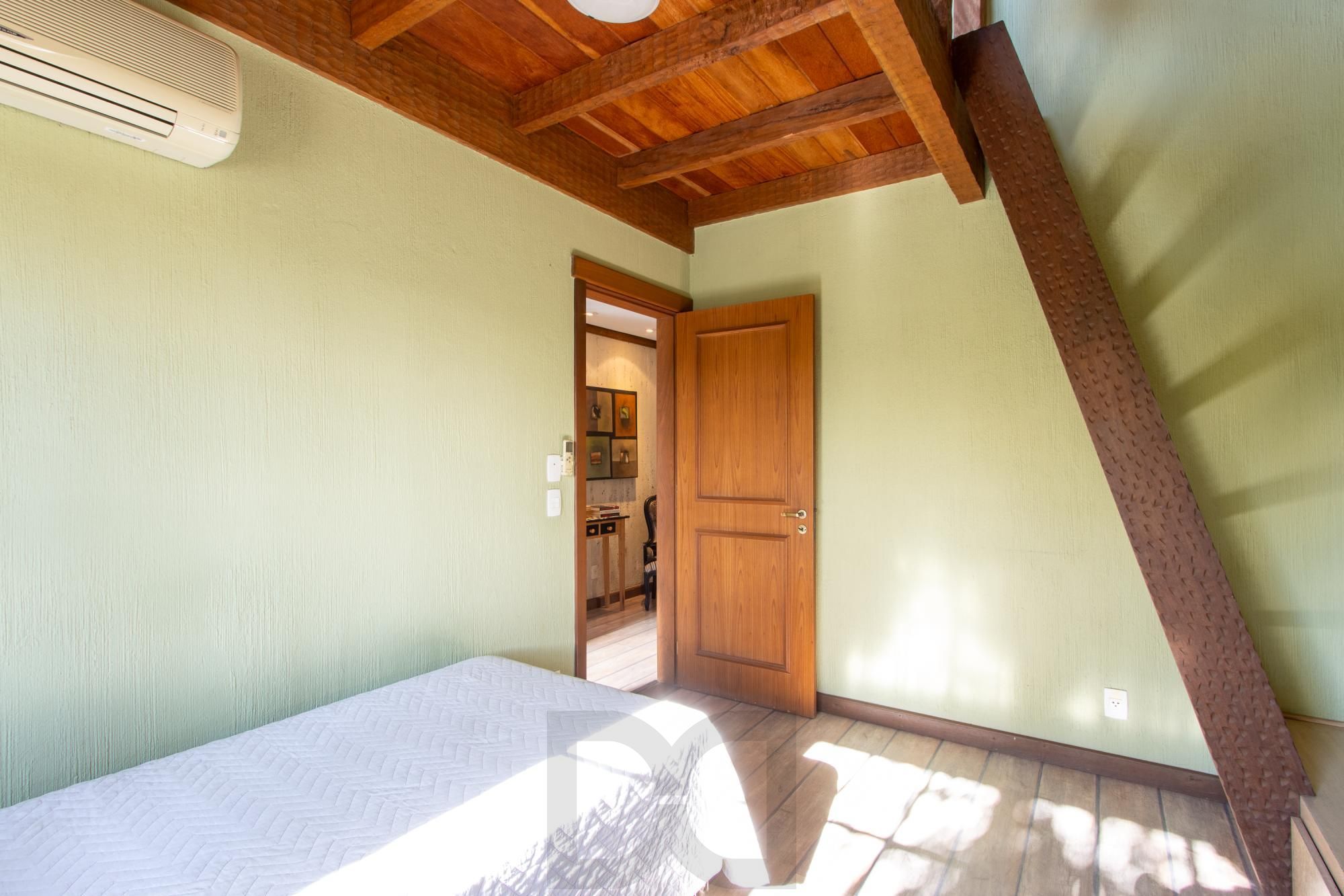 Casa à venda no Terra Ville com 6 dormitórios e fundo para o lago. — foto 42