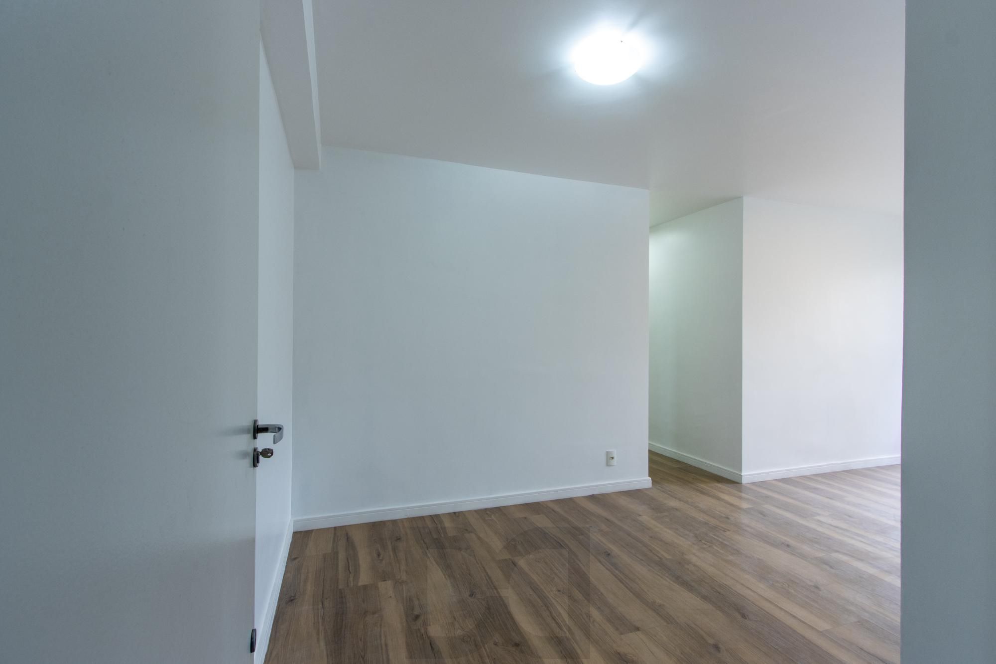 Apartamento de 3 Quartos com 71m² na Cavalhada — foto 3