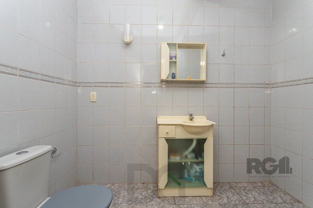 Casa com 3 Quartos à Venda, 293 m² por R$ 650.000 — foto 5