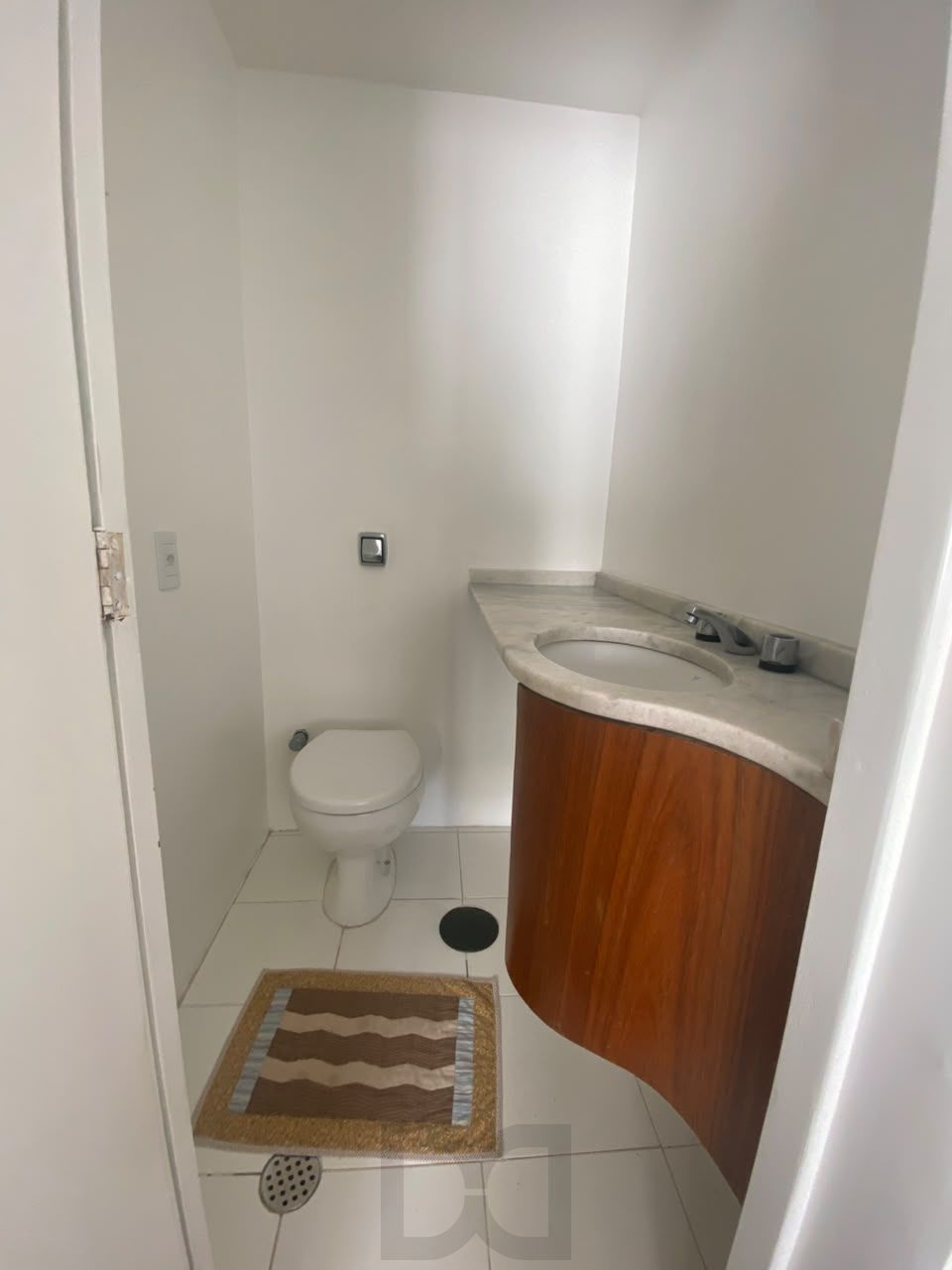 Apartamento de 2 quartos, 2 banheiros e 1 vaga no bairro Rio Branco. — foto 14