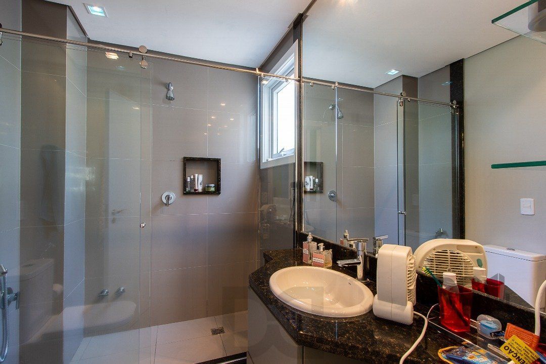 Casa no Condomínio Las Rocas, vista para o Guaíba, com 5 suítes — foto 44
