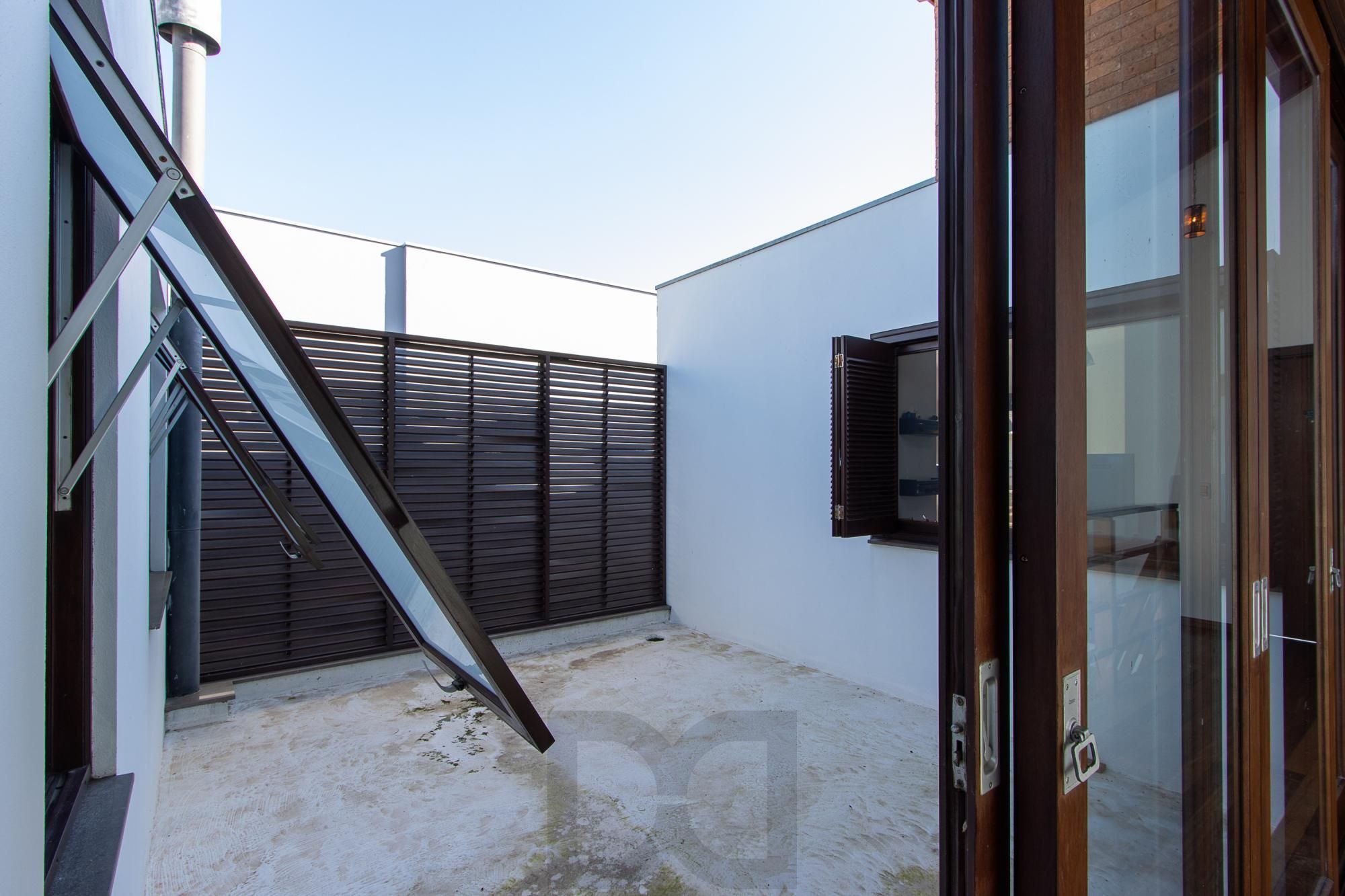 Casa no Condominio Terra Ville. 3 suites, com fundo para o lago. — foto 51