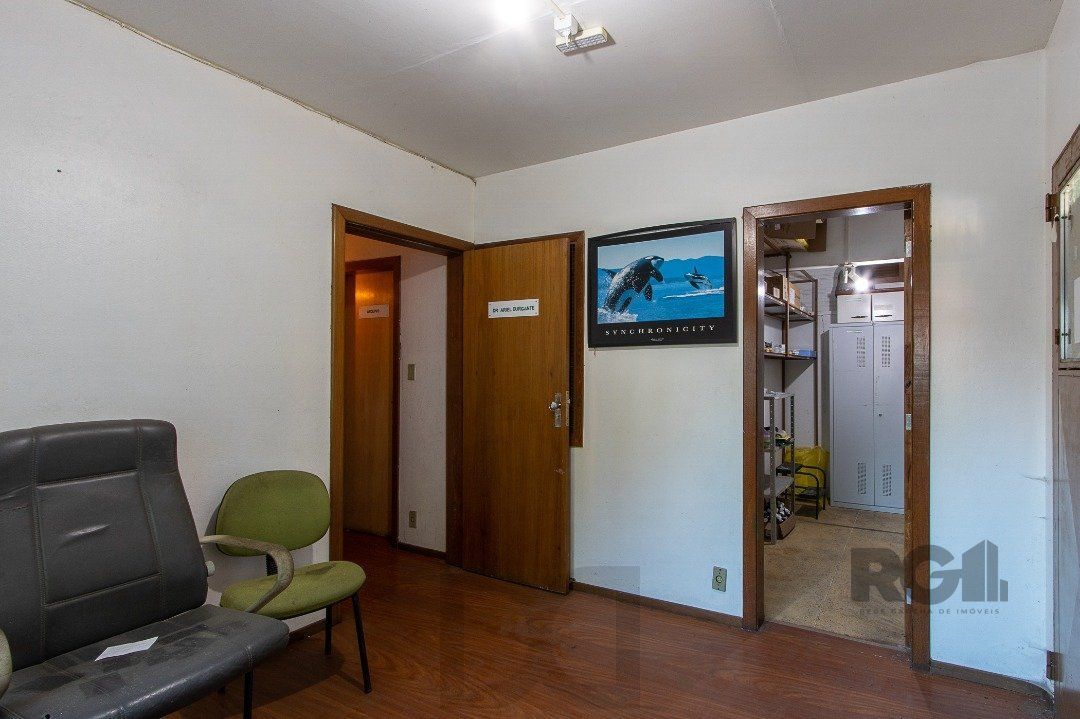 Prédio com 1063m², distribuídos em quatro pavimentos — foto 9