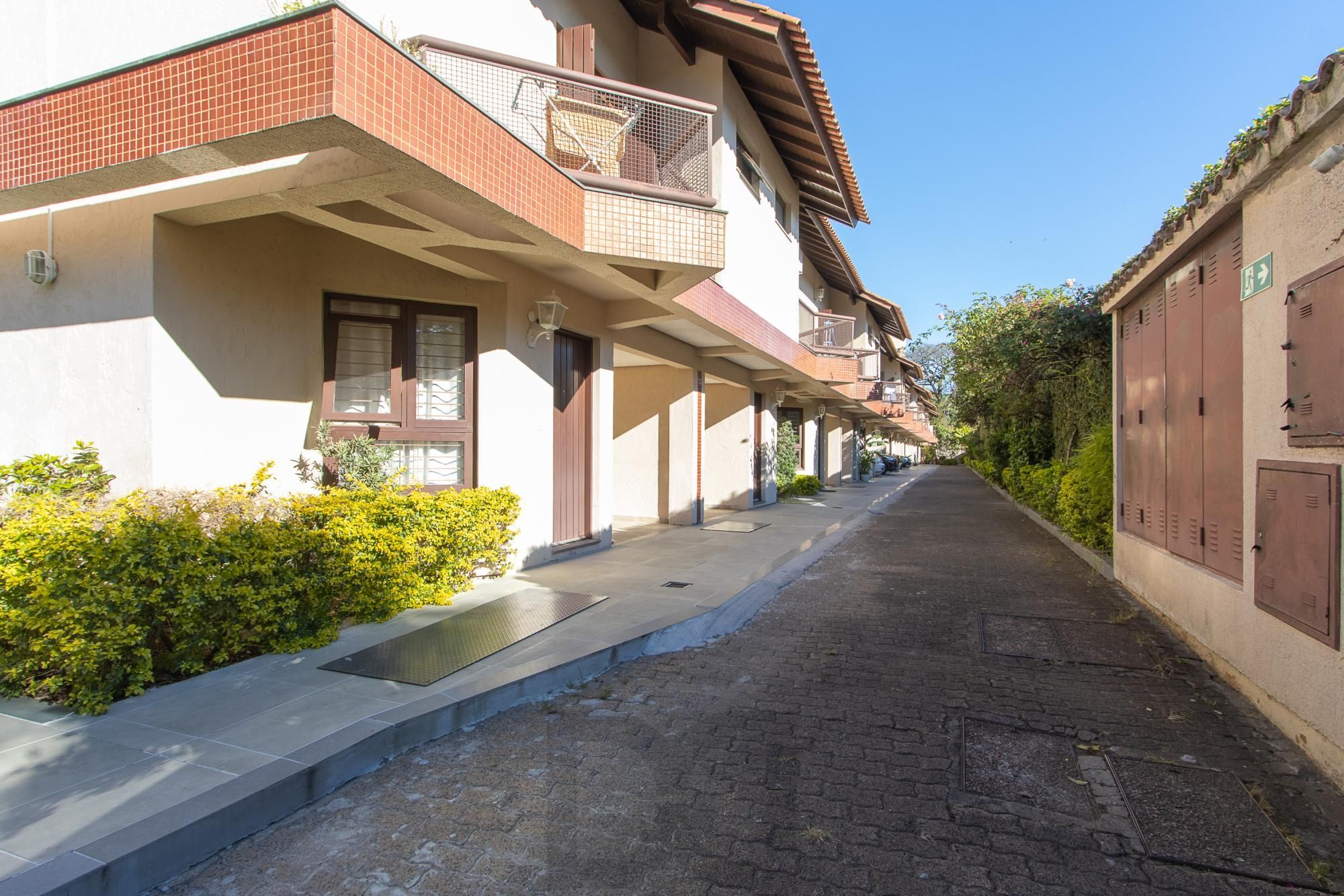 Casa em condomínio, com 3 dormitórios, — foto 43
