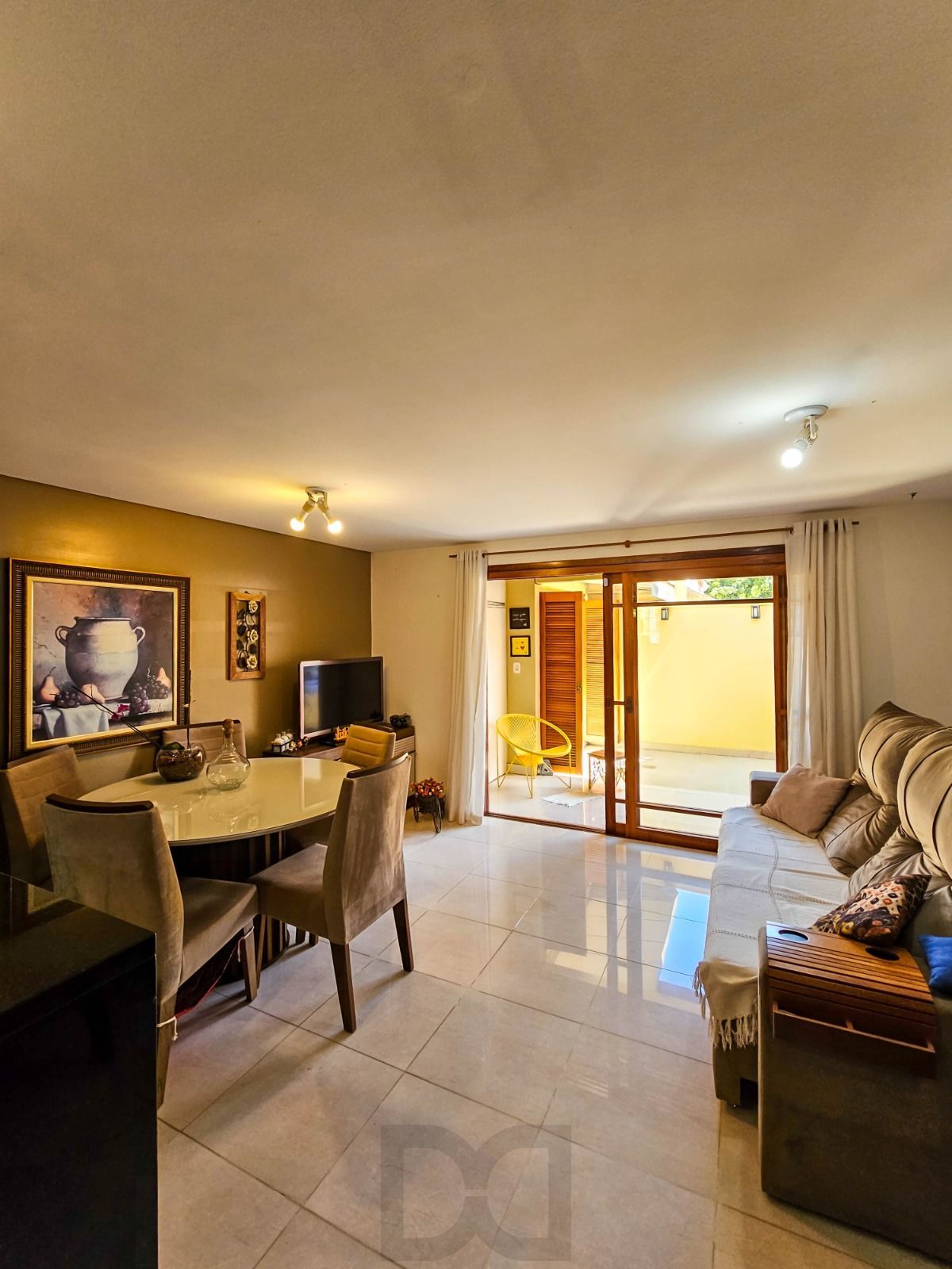 Casa 3 dormitórios I Suíte I Lareira - Bairro Tristeza — foto 9