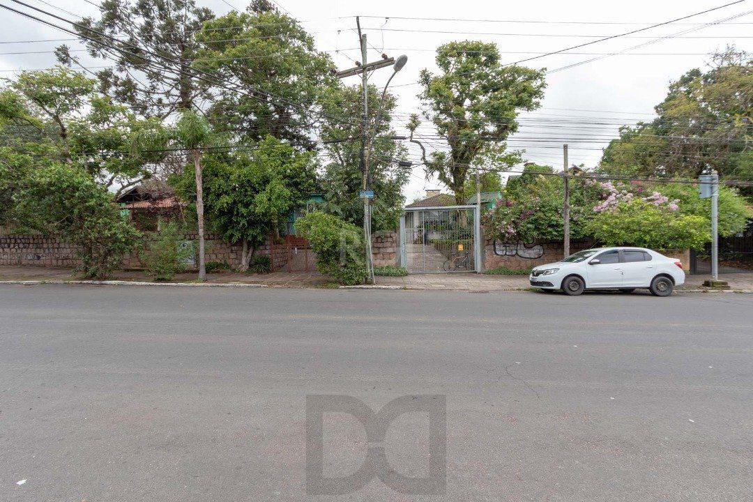 Casa para Venda - 200.81m², 4 dormitórios, sendo 1 suites, 5 vagas - Tristeza — foto 2