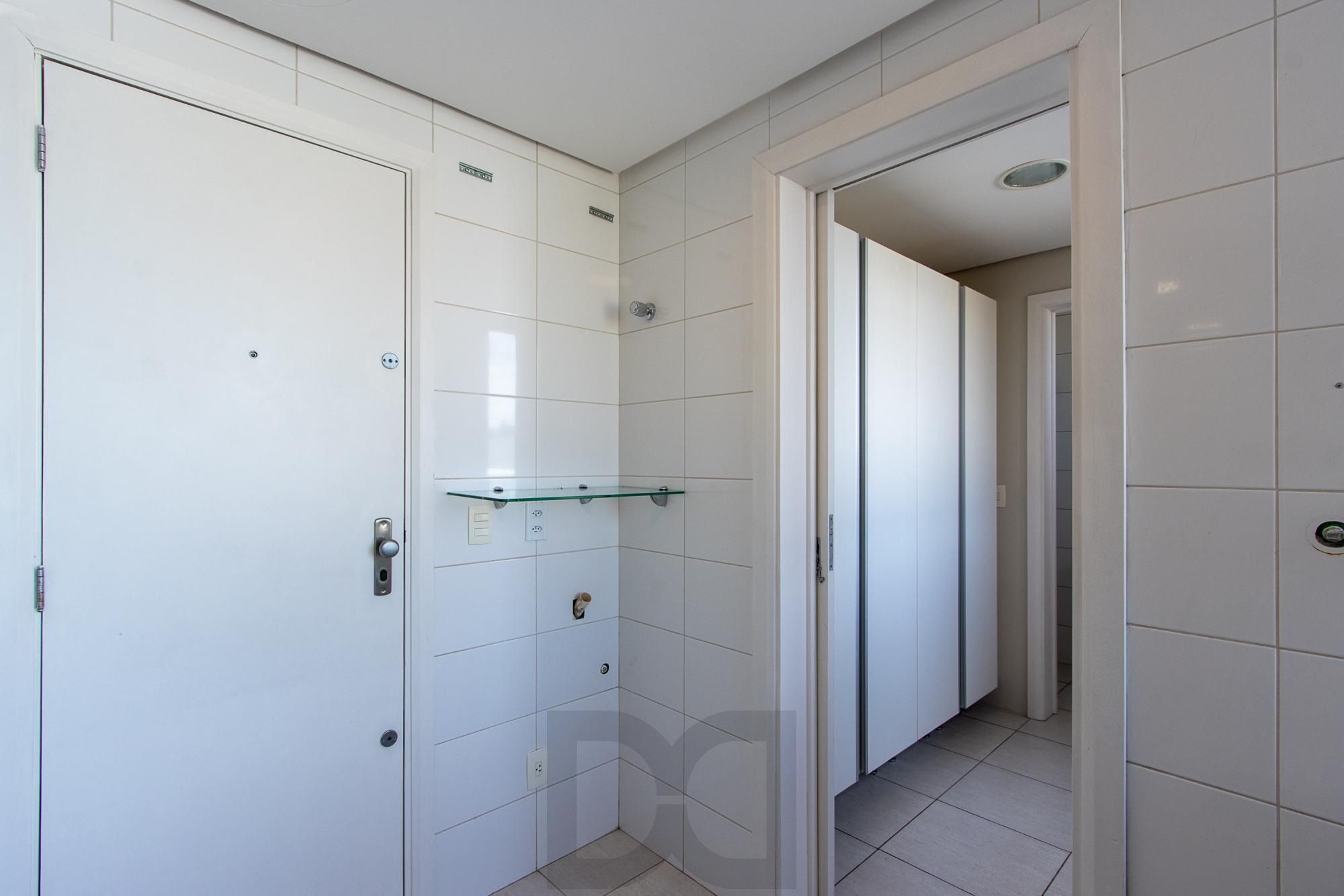 Excelente apartamento de 3 dormitórios, 1 suíte e 2 vagas de garagem. — foto 11