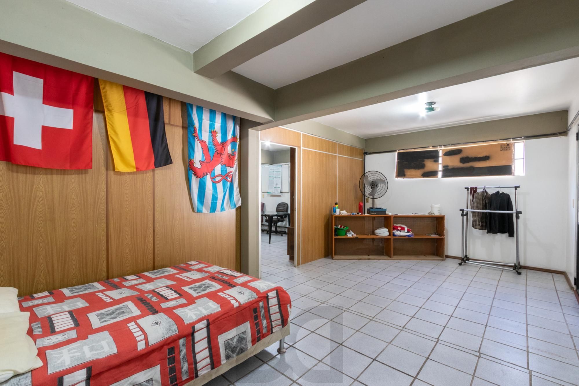 Casa para Venda - 286.28m², 2 dormitórios, sendo 1 suites, 3 vagas - Santa Tereza — foto 62
