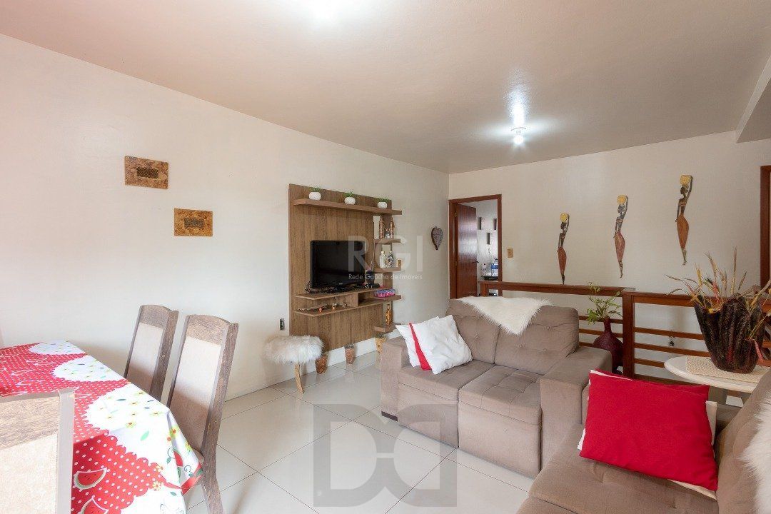 Casa para Venda - 161m², 3 dormitórios, 3 vagas - Nonoai — foto 7