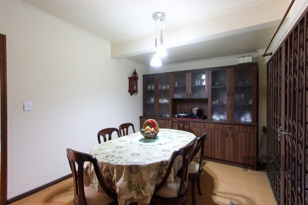 Casa a venda com 03 dormitórios, living 03 ambientes com vista para o Rio. — foto 16