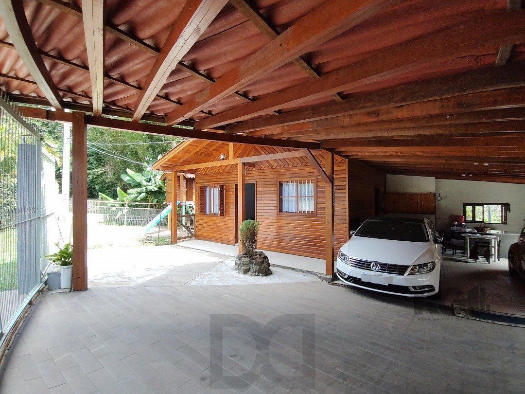 Casa térrea, 2 quartos, edícula com 2 quartos, pático, piscina - Bairro Cavalhado — foto 1
