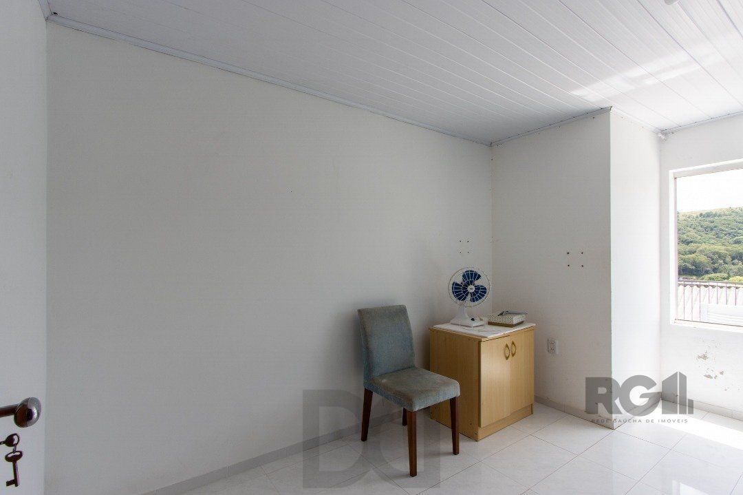 Casa, 5 dormitórios, sendo 1 suíte, 312m² privativos, 8 vagas - Bairro Vila Nova — foto 34