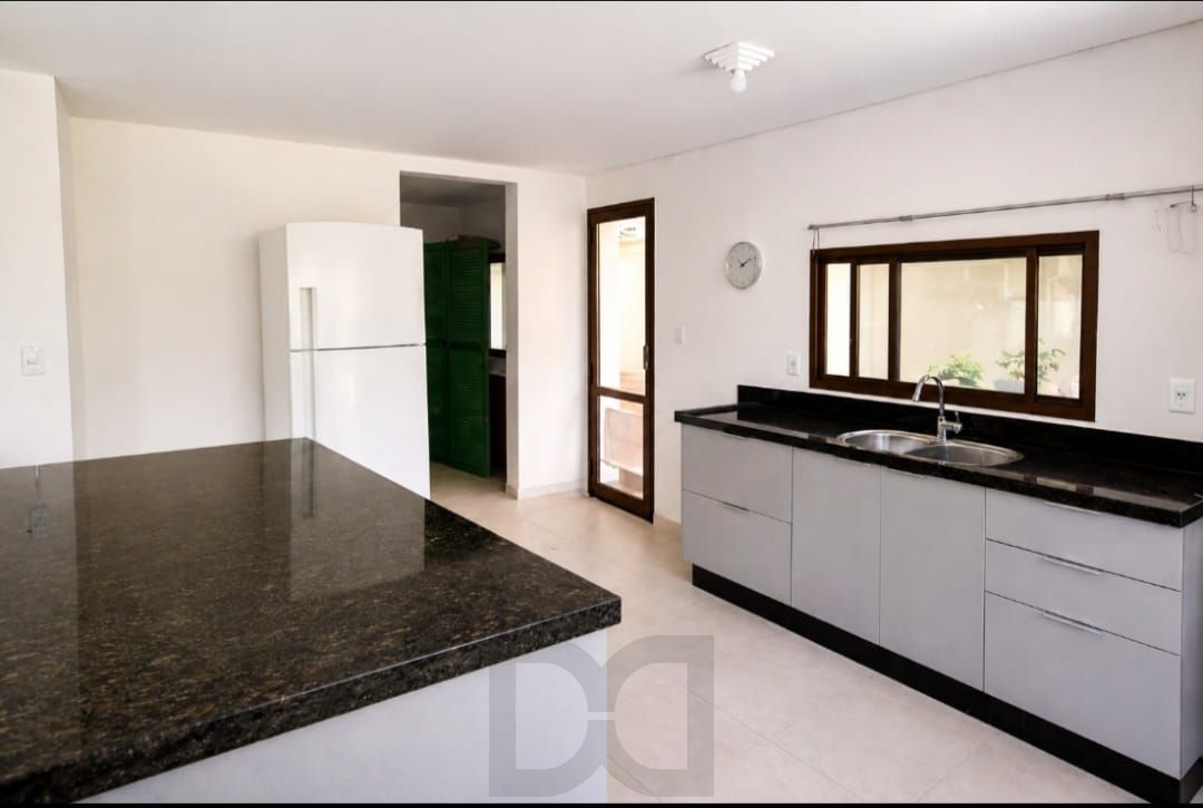 Casa Condominio para Venda - 300m², 3 dormitórios, sendo 3 suites, 4 vagas - Terra Ville — foto 3