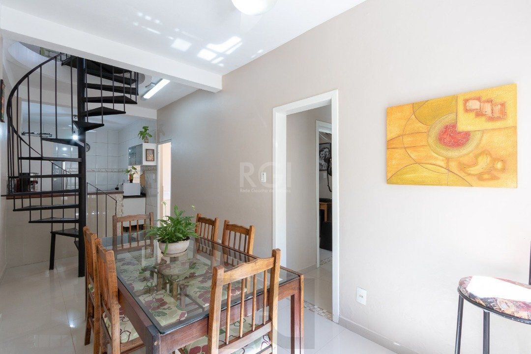 Sobrado para Venda - 150m², 3 dormitórios, sendo 1 suites, 1 vaga - Morro Santana — foto 12