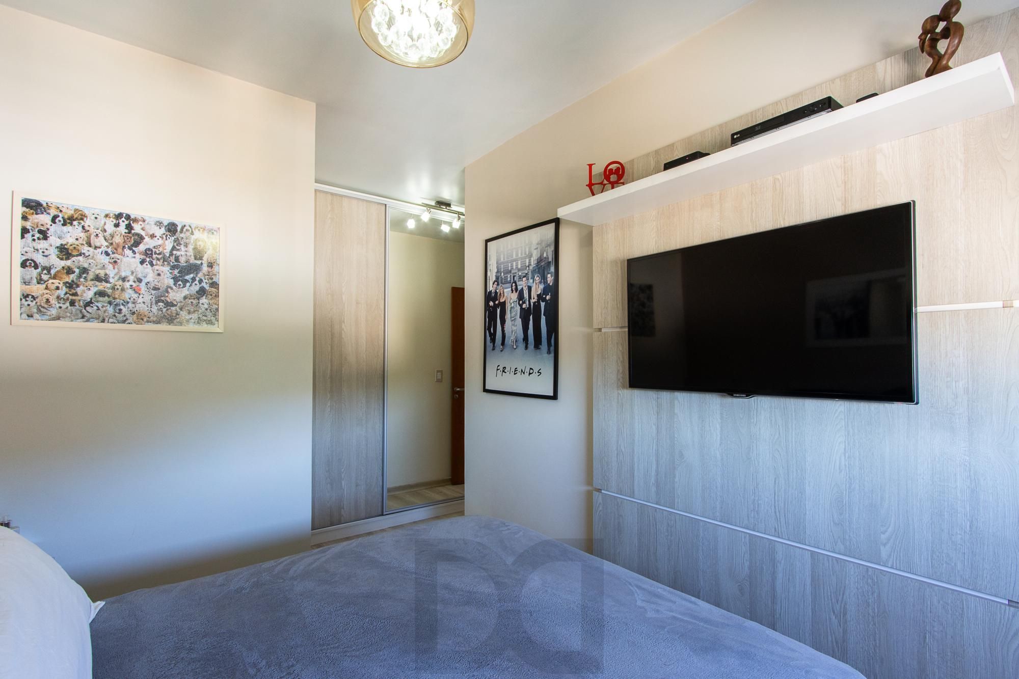 Apartamento, 2 dormitórios e 1 vaga, bairro Jardim Carvalho. — foto 9