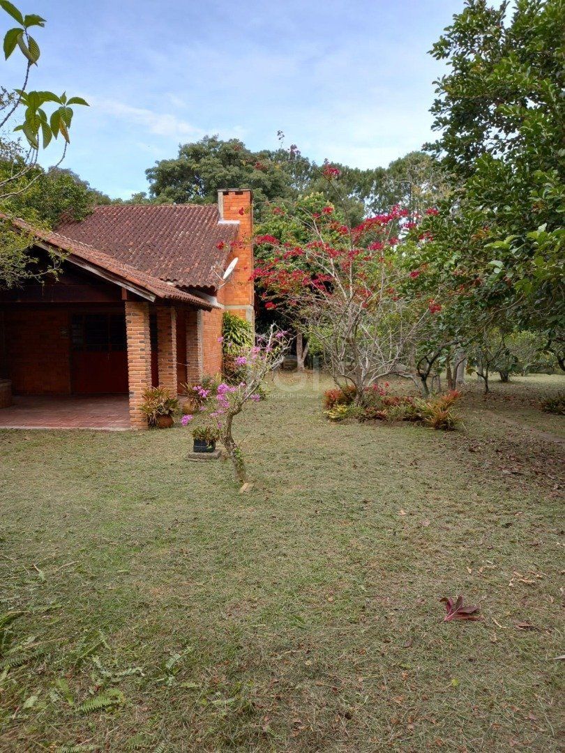 Sito à venda no Lami, com casa com quartos, 1 banheiro e piscina — foto 6