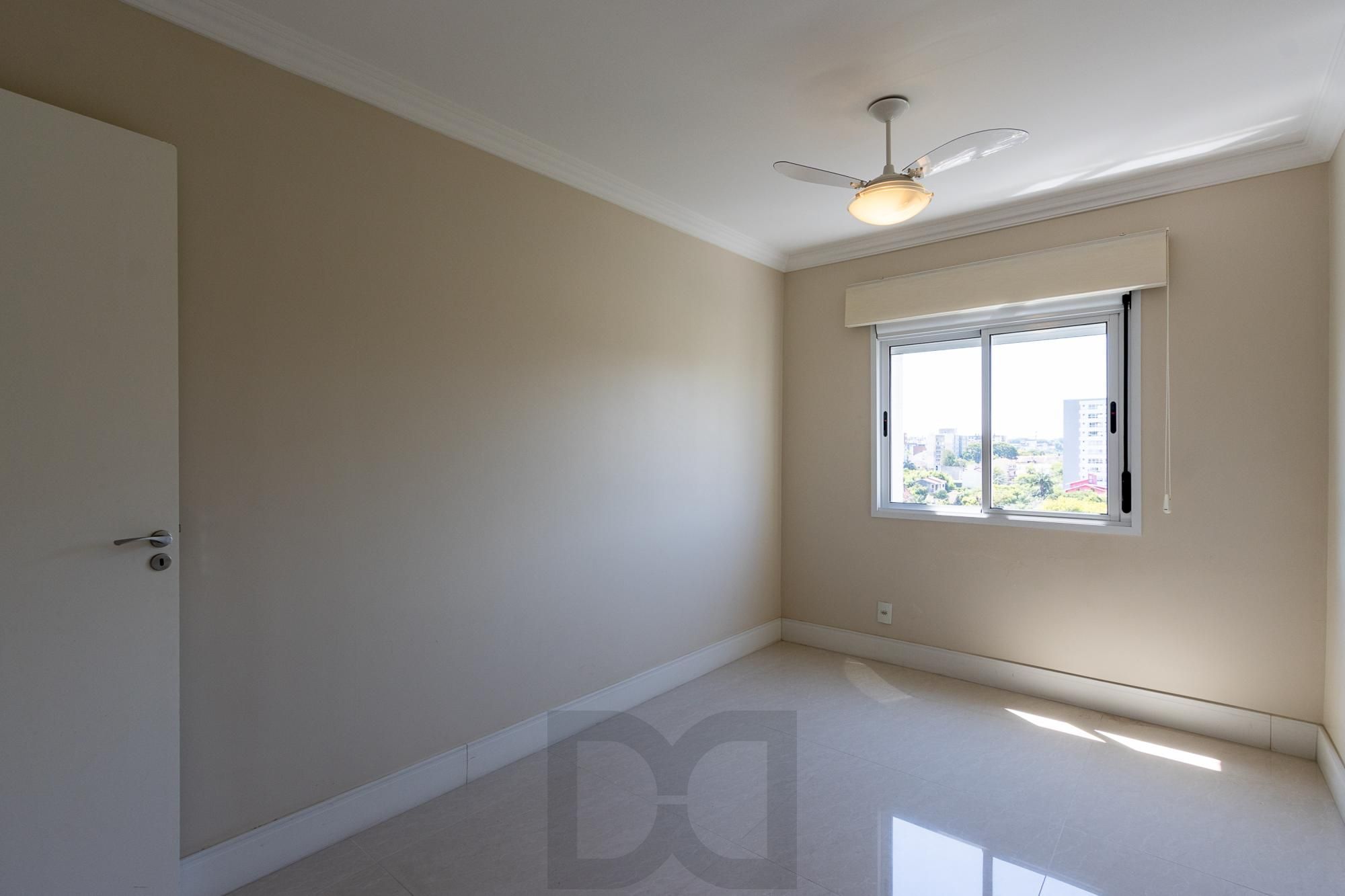 Apartamento de 3 dormitórios, 1 suíte e 2 vagas escrituradas no bairro Tristeza. — foto 20