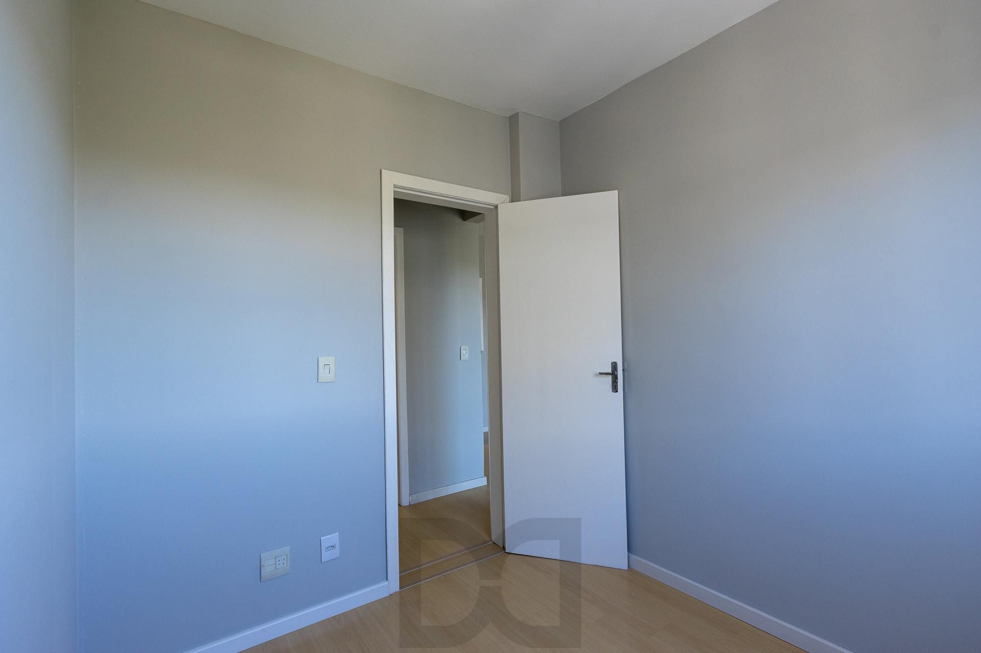 Apartamento 3 quartos, 1 vaga coberta, escriturada, condomínio com infra - Bairro Cristal — foto 20