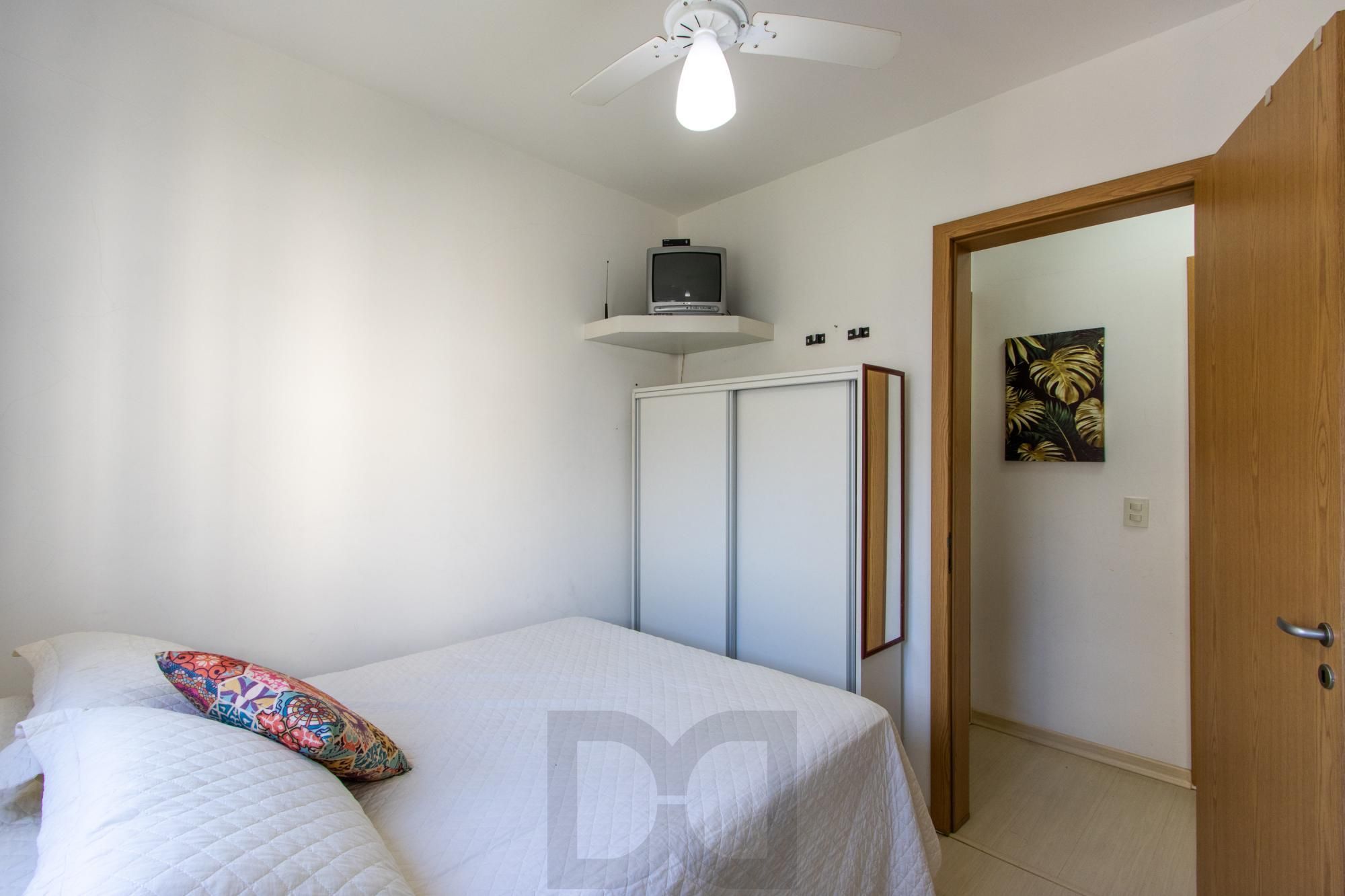 Apto 2 dorm na Tristeza desocupado — foto 17