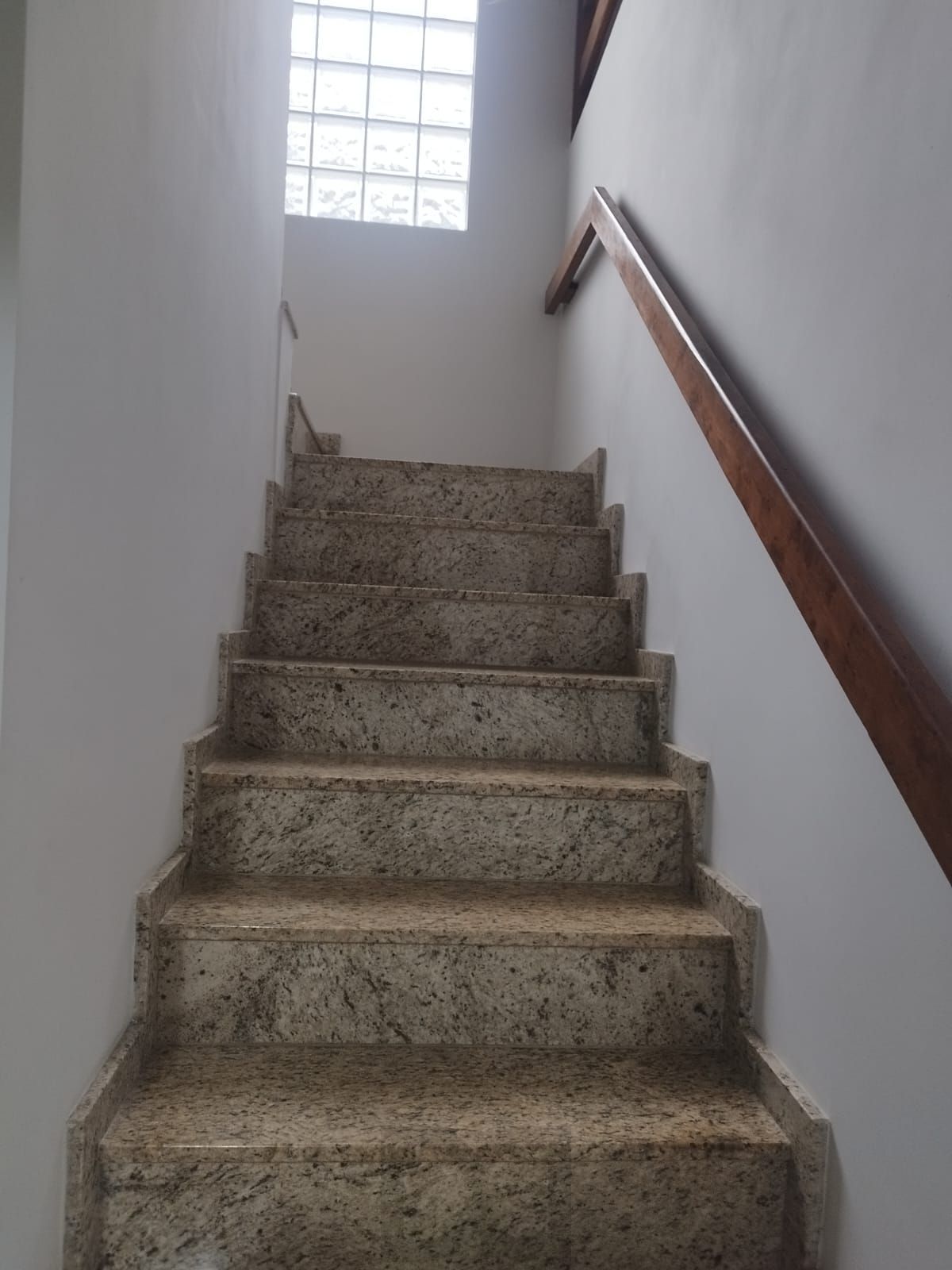 Casa de 3 quartos com 3 banheiros no Residencial Jardins do Prado! — foto 7
