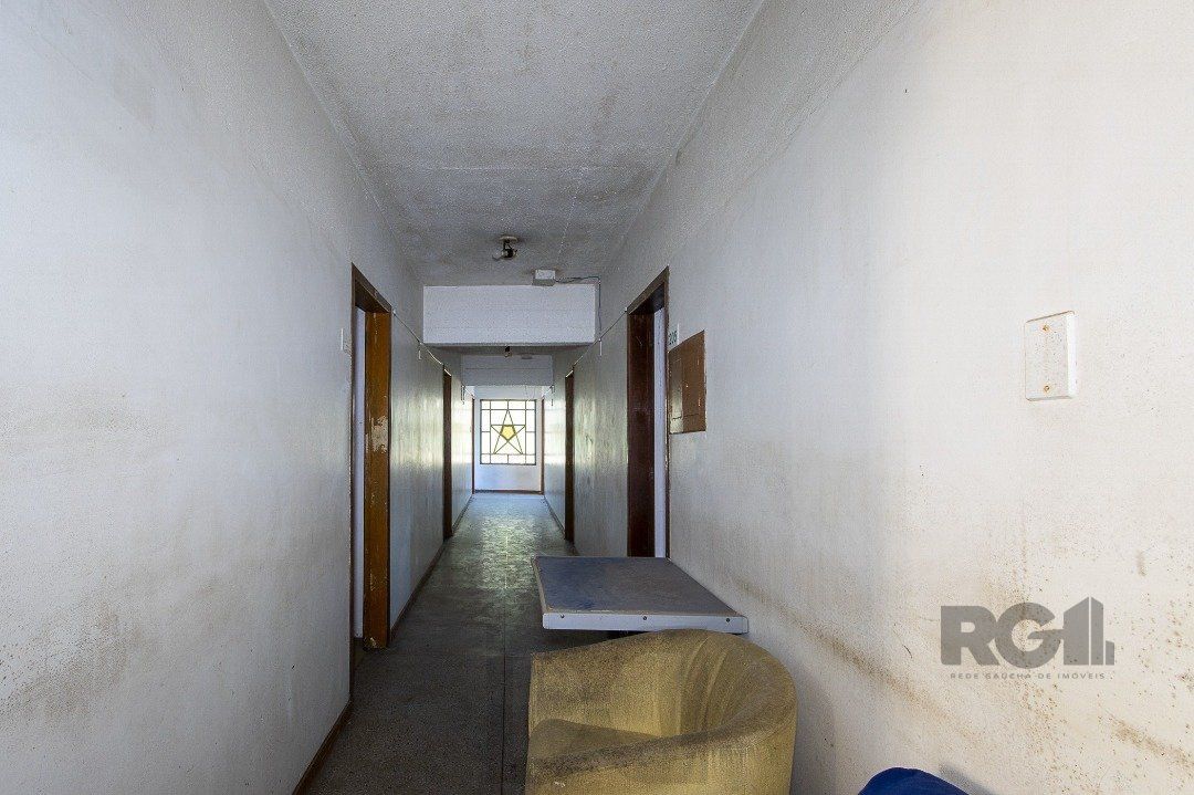 Prédio com 1063m², distribuídos em quatro pavimentos — foto 62