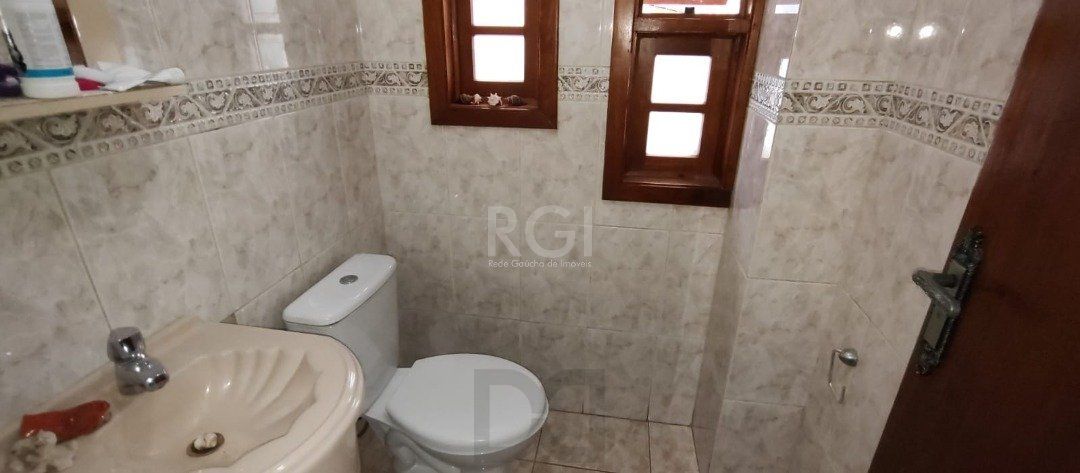 Casa para Venda - 180m², 4 dormitórios, sendo 1 suites, 3 vagas - Campo Novo — foto 6