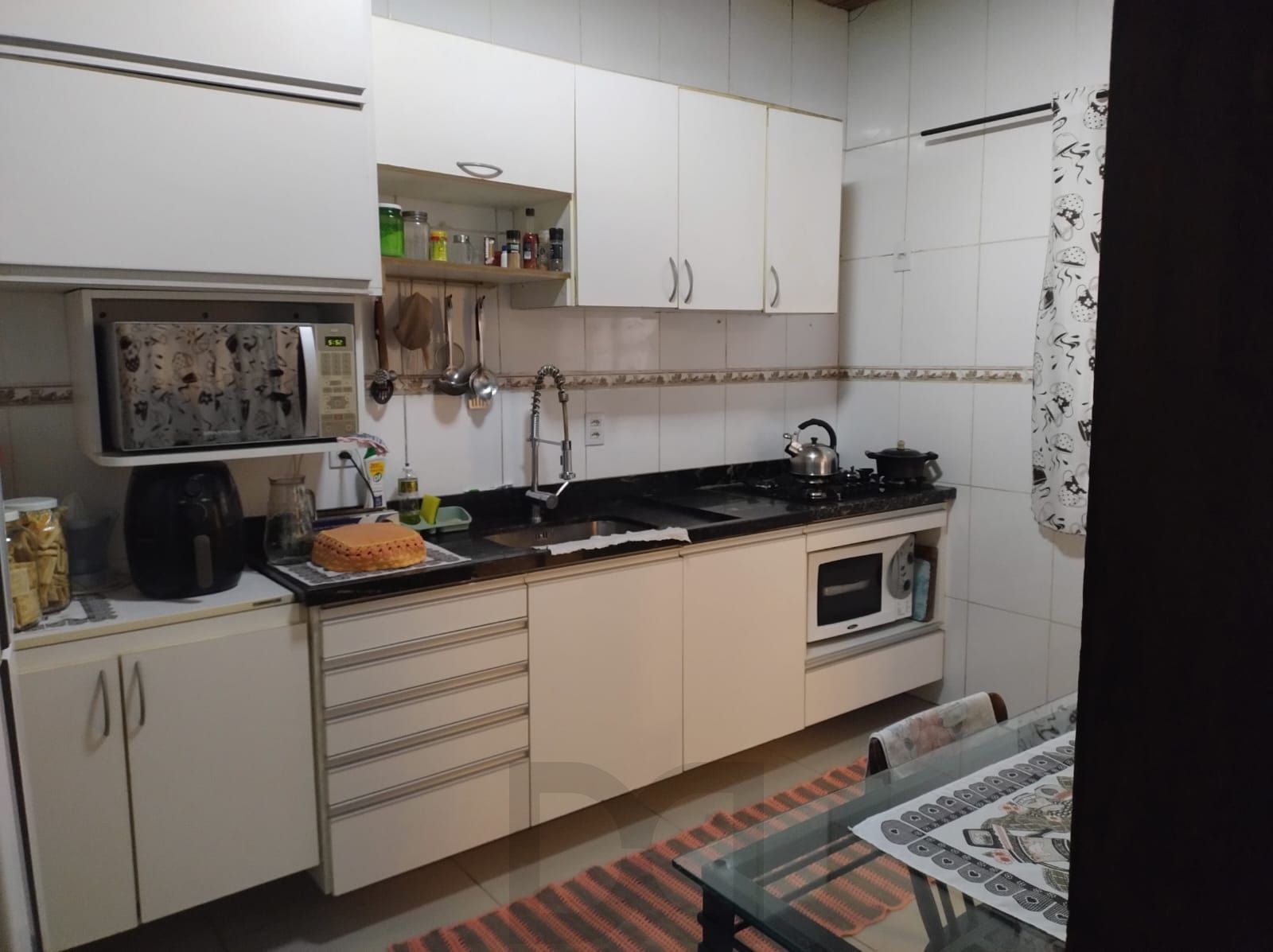 Casa para Venda - 182m², 2 dormitórios, sendo 1 suites, 3 vagas - Lami — foto 19