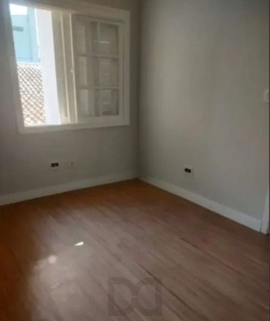 Casa 5 dormitórios I 1 suíte -  Bairro Cristal — foto 7
