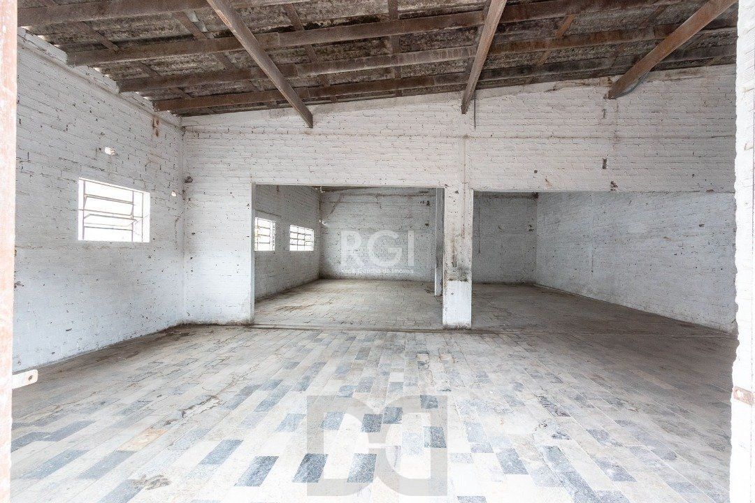 Pavilhão com área construída de cerca de 900m² — foto 29