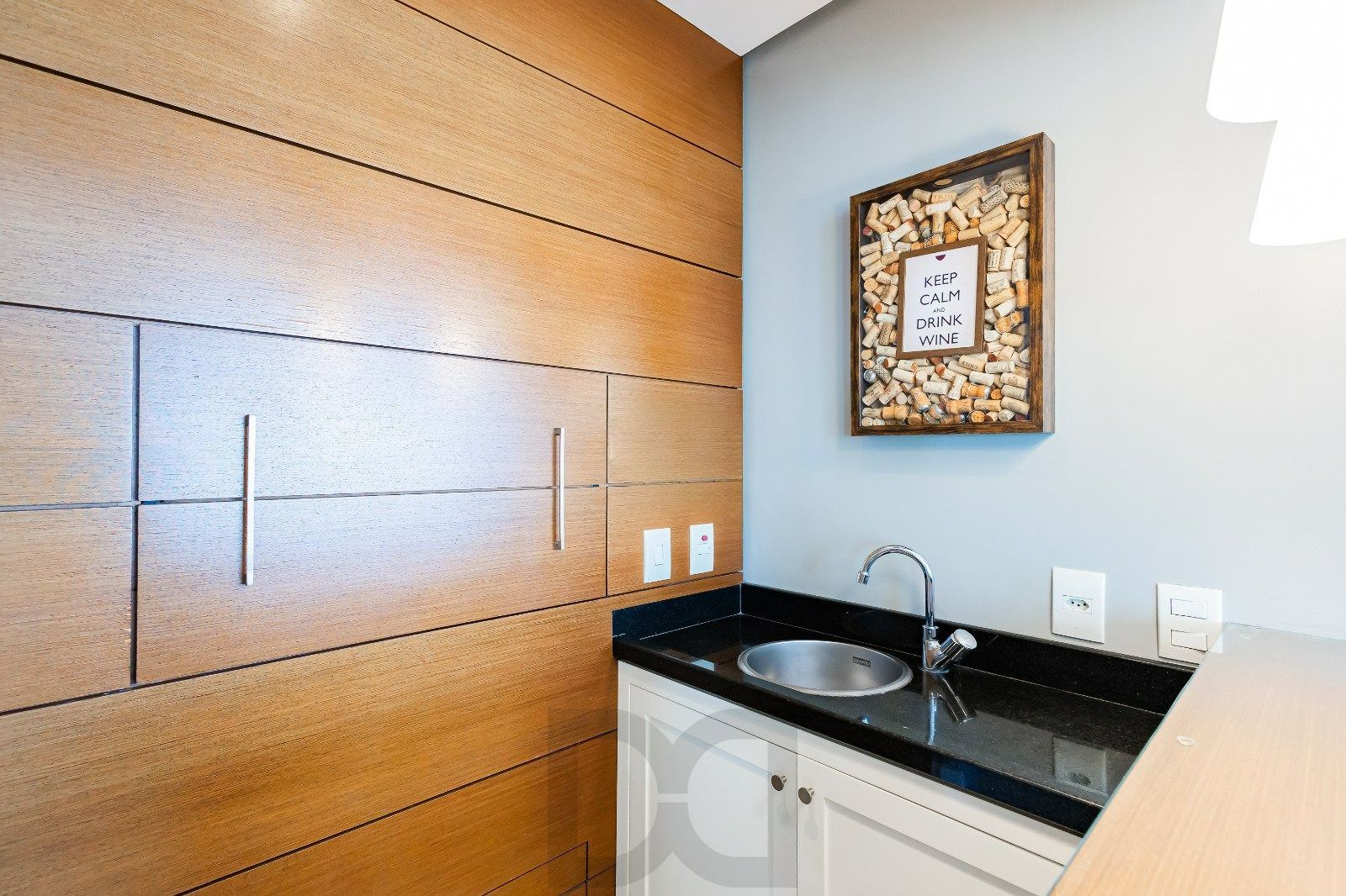 Apartamento Espetacular com 3 Suítes e Área Social Ampla no Passo d'Areia — foto 7