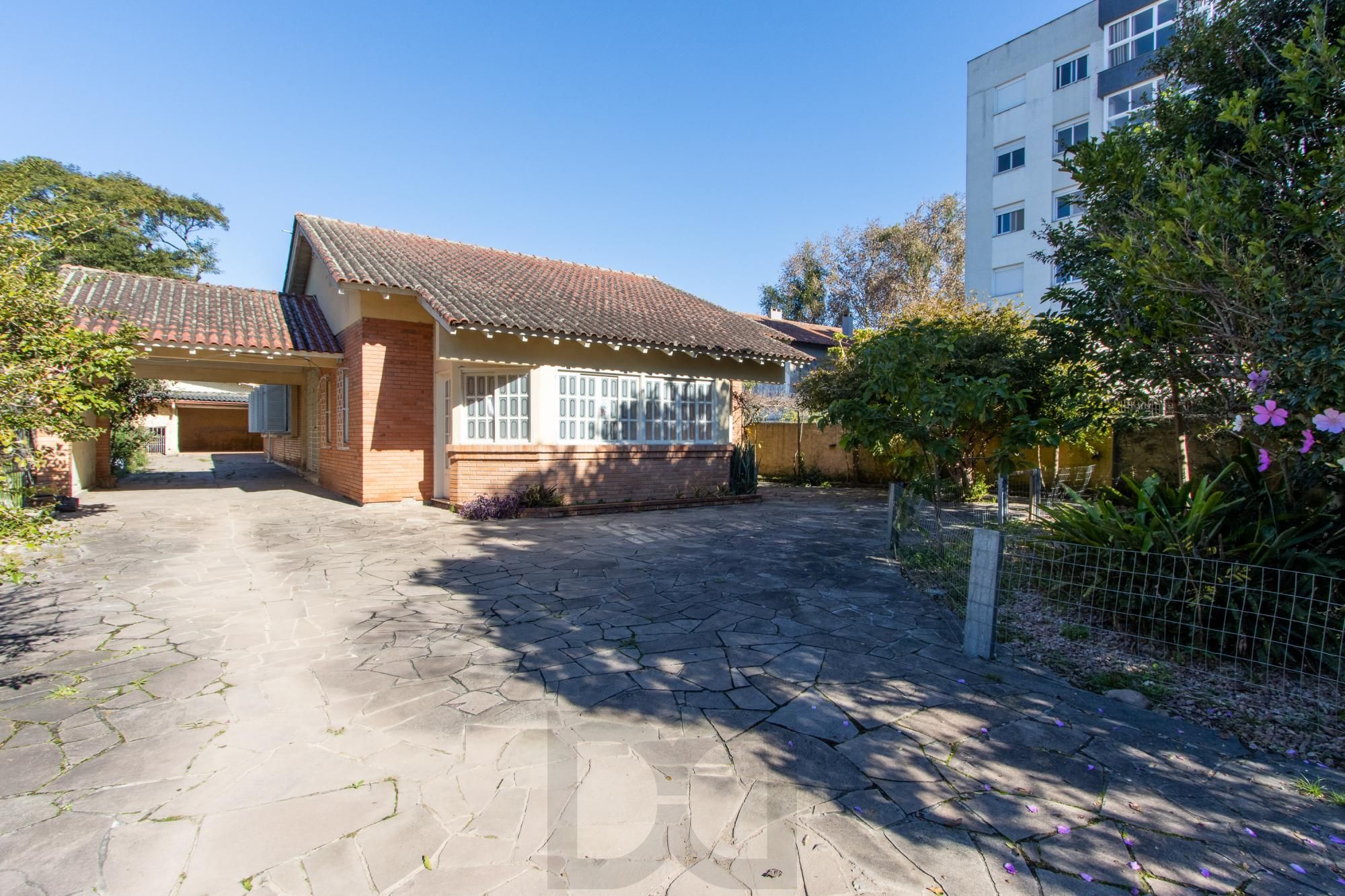Casa para Venda - 231.72m², 4 dormitórios, sendo 1 suites, 3 vagas - Tristeza — foto 4